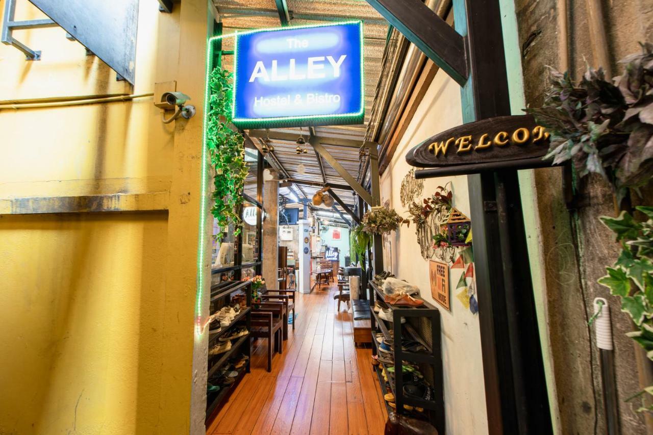 The Alley Hostel&Bistro Bangkok Exterior foto