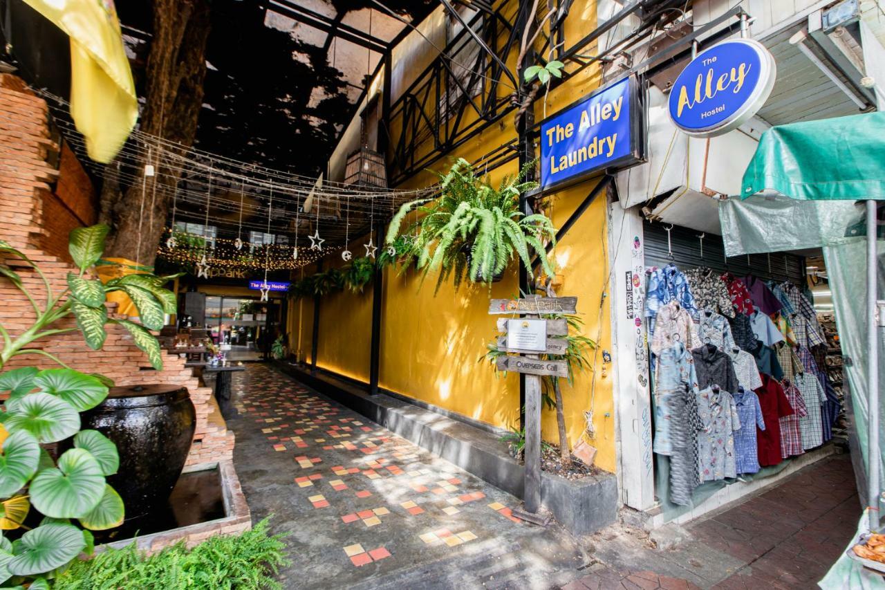 The Alley Hostel&Bistro Bangkok Exterior foto